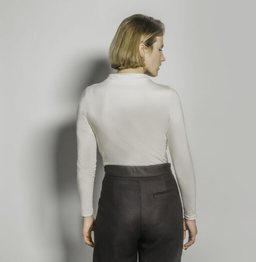 DIY_AWAREDROBE_Longarmshirte_hinten