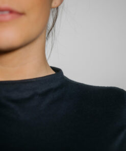 Awaredrobe_Longarmshirt_schwarzer Jersey