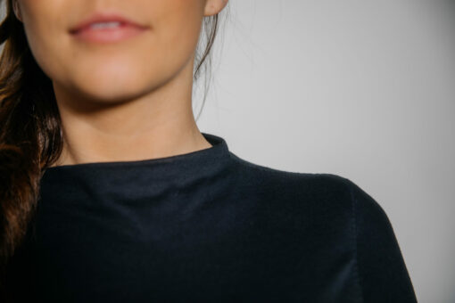 Awaredrobe_Longarmshirt_schwarzer Jersey